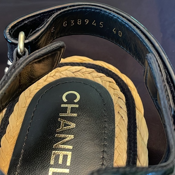 CHANEL 2022 Espadrilles Women’s Dad Sandals Size 40 NEW Braided Raffia CC Logos - Picture 7 of 12